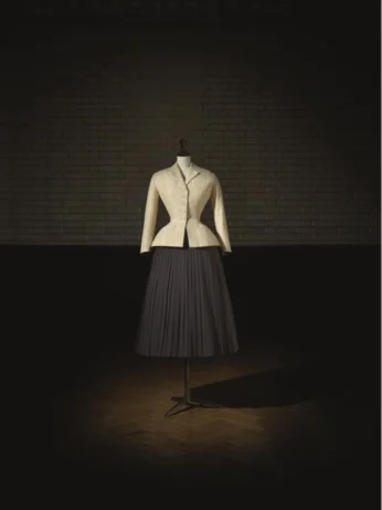 Iconic Dresses from Christian Dior - Dashe Beauty