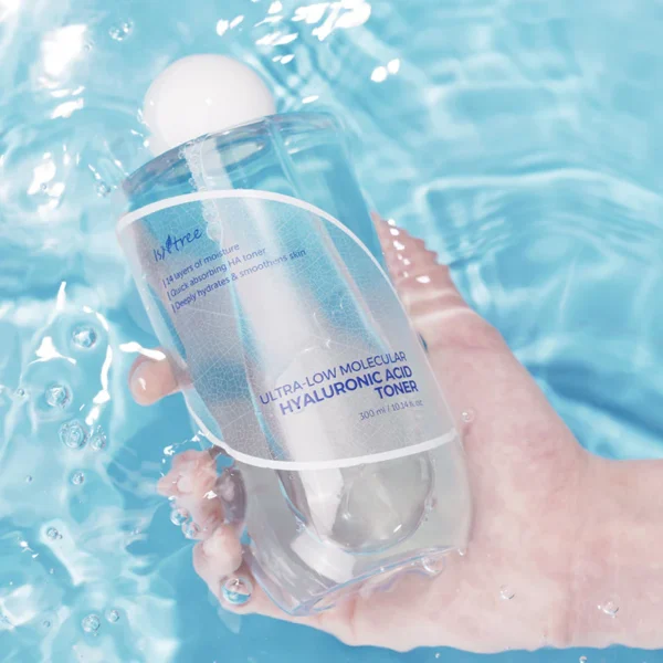 Isntree Ultra-Low Molecular Hyaluronic Acid Toner